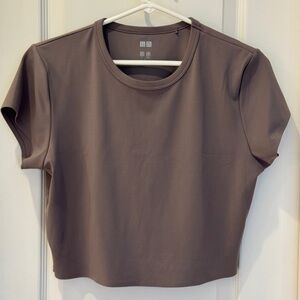 Uniqlo Taupe Women's Crop Top